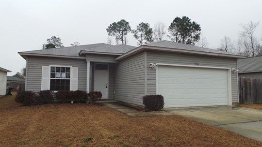 5856 Dandelion Ln, Pensacola, FL 32526