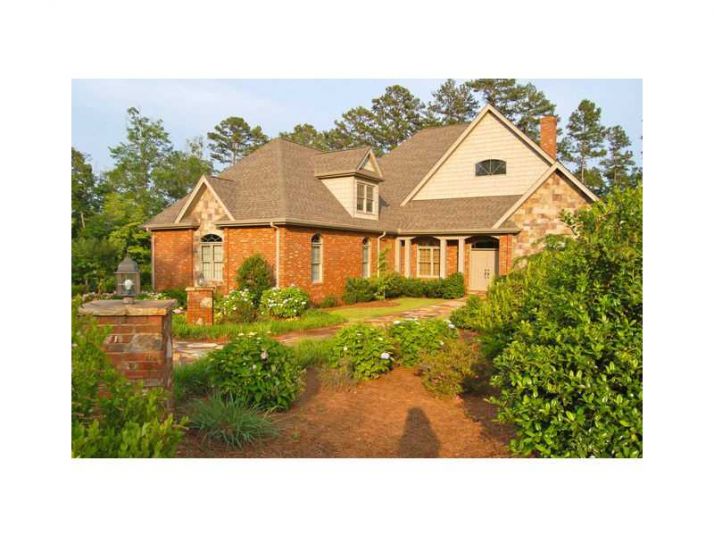 1668 Ridgemore Drive, Toccoa, GA 30577