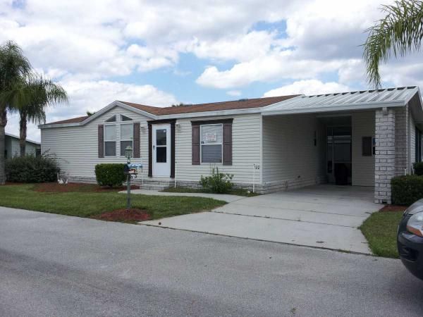 140 Royal Palm St., Davenport, FL 33897