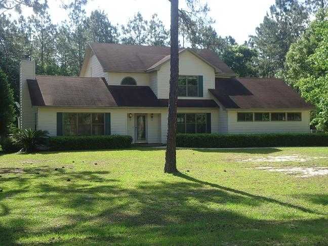 124 Harmony Rd, Jesup, GA 31545