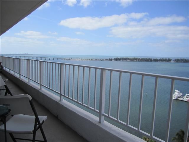 200 SE 15 RD # 17J, Miami, FL 33129