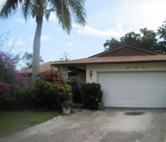 1223 Woodridge Ave, Naples, FL 34103