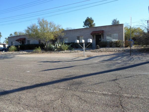 3962 E Presidio, Tucson, AZ 85712