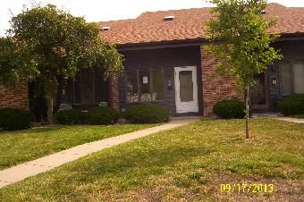 1702 Rockingham Dr Apt 3, Normal, IL 61761