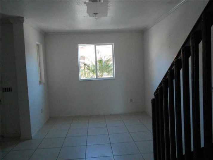 12080 SW 268 ST # 27, Homestead, FL 33032