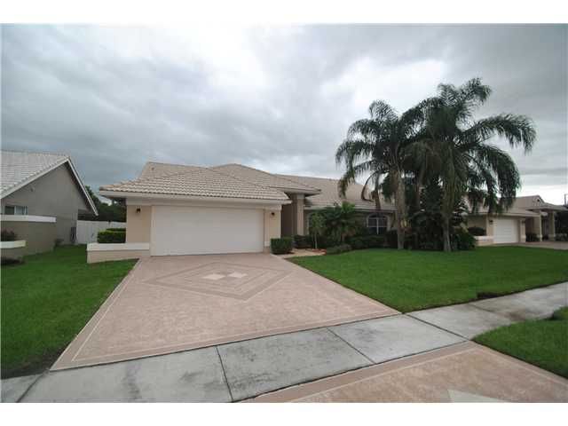 7195 BRICKYARD CR, Lake Worth, FL 33467