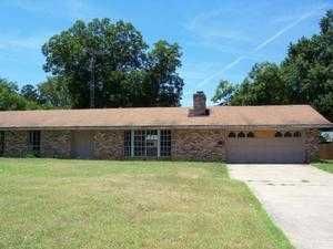 2601 Madewood Rd, Marshall, TX 75672