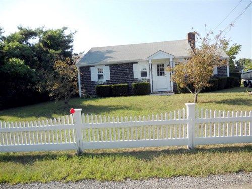 12 Rogers Way, Dennis Port, MA 02639