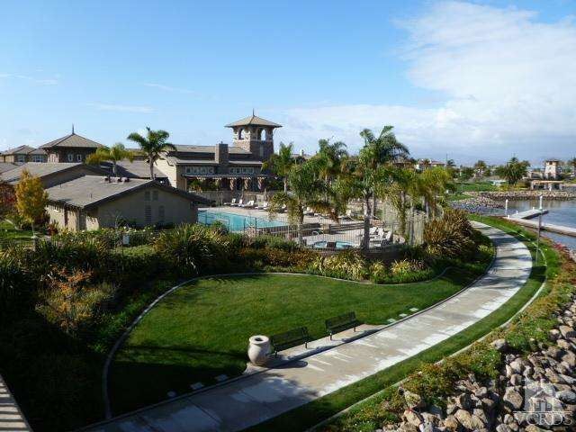 4085 Harbour Island Lane, Oxnard, CA 93035