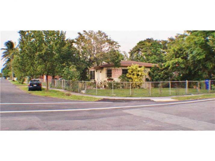 1503 NW 18 AV, Miami, FL 33125