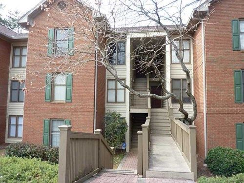 1106 Garden Court, Atlanta, GA 30328