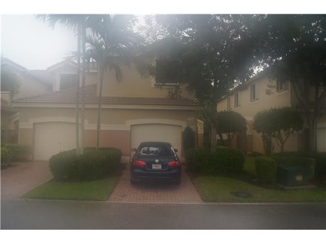 3908 CHERRY LN, Fort Lauderdale, FL 33332