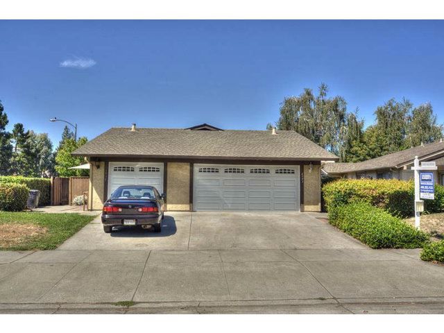 4993 Speak Ln, San Jose, CA 95118