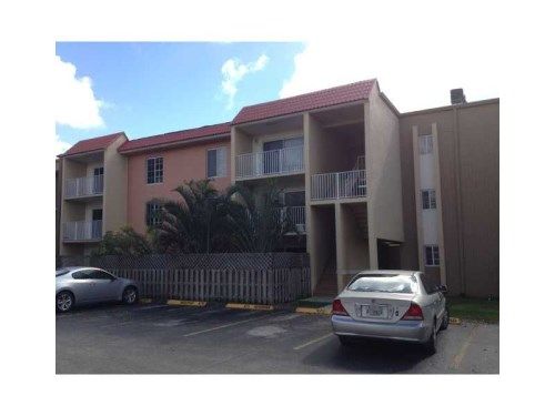 5020 79 AV # 107, Miami, FL 33178