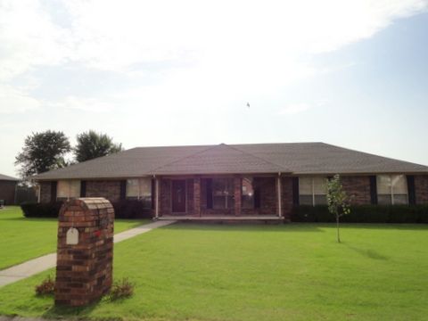 1600 South 35th Street, Paragould, AR 72450