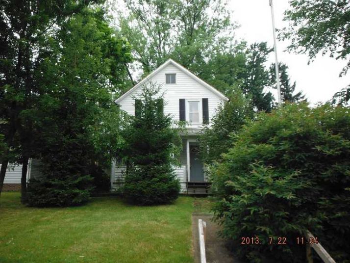 422 W Smith Rd, Medina, OH 44256