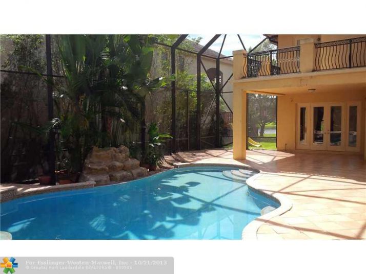 10691 Versailles, Lake Worth, FL 33449