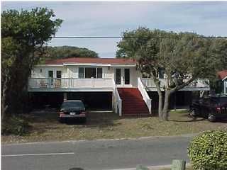 1016 E ARCTIC AVE, Folly Beach, SC 29439