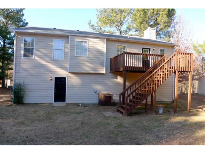 105 Carterdale Court, Bethlehem, GA 30620