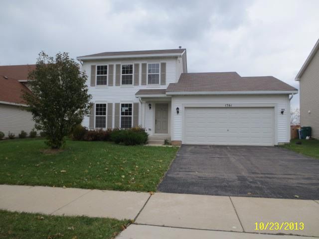 1761 Cameron Dr., Hampshire, IL 60140