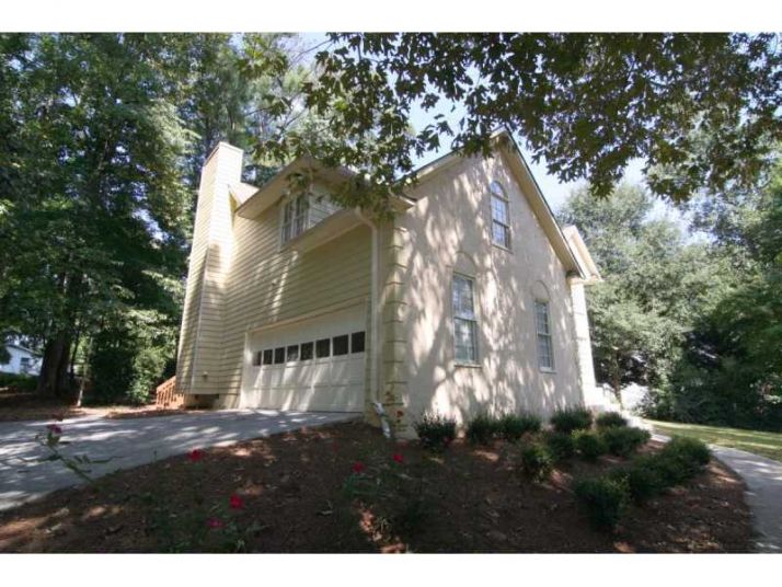 5547 Hurtscliffe Drive, Kennesaw, GA 30152