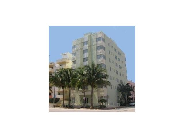 4130 COLLINS AV # 408, Miami Beach, FL 33140