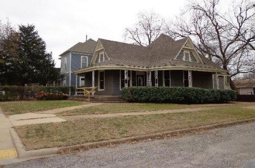 930 W Morton Street, Denison, TX 75020