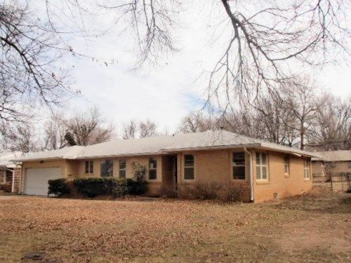 413 Drake Drive, Ponca City, OK 74601