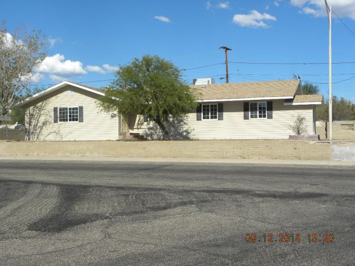 210 W Victoria Cir, Kearny, AZ 85237