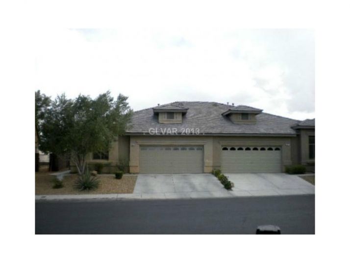 379 Cascade Mist Ave, Las Vegas, NV 89123