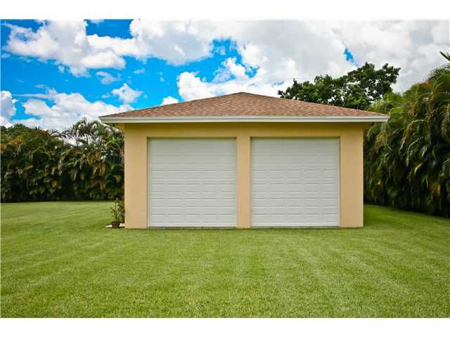 13700 SW 16TH ST, Fort Lauderdale, FL 33325