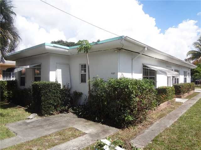 1137 Ne 111th St, Miami, FL 33161