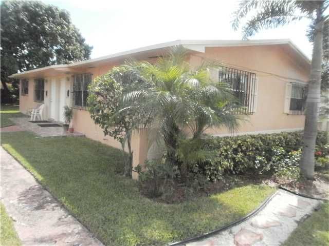 1182 NW 51 TE, Miami, FL 33127