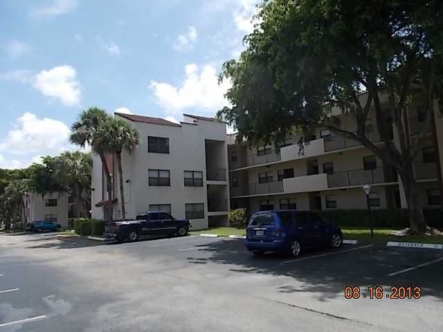 3410 FOXCROFT RD # 316, Hollywood, FL 33025