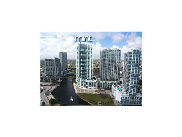 92 SW 3 ST # 2604, Miami, FL 33130