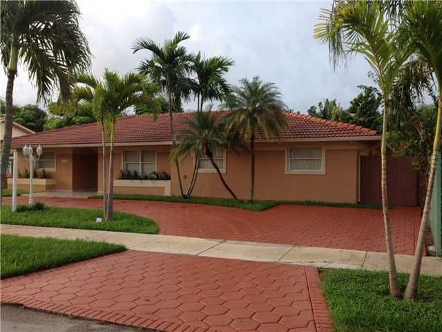 10750 SW 38 ST, Miami, FL 33165