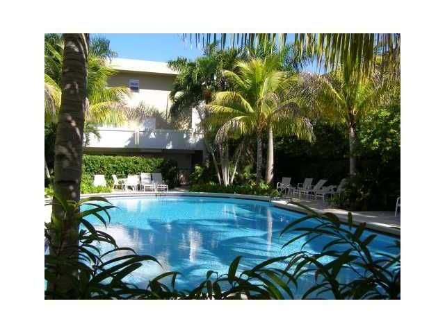 5830 SW 57 AV # 214, Miami, FL 33143