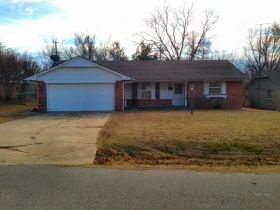 419 Hoffman Dr, Seminole, OK 74868