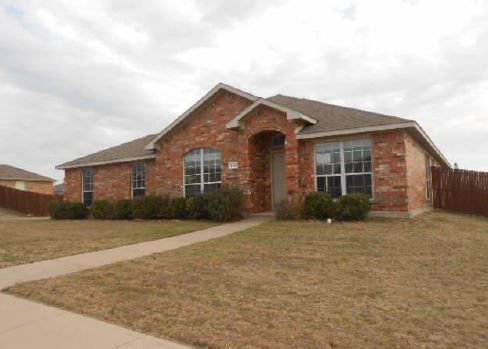 1720 Windswept Dr, Midlothian, TX 76065