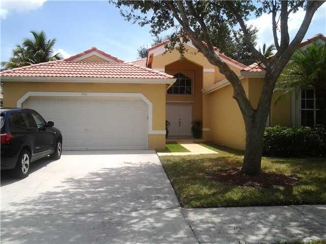 390 CAMBRIDGE DR, Fort Lauderdale, FL 33326