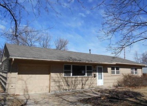 4774 SW 17th Ter, Topeka, KS 66604