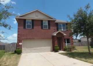 4751 Chisholm Holw, Fresno, TX 77545