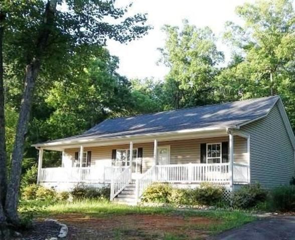 2198 Regency Dr, Randleman, NC 27317