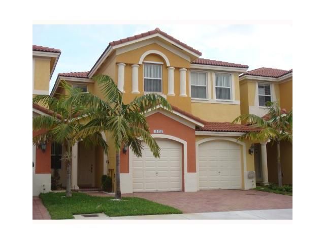 11459 NW 80 LN # 11459, Miami, FL 33178