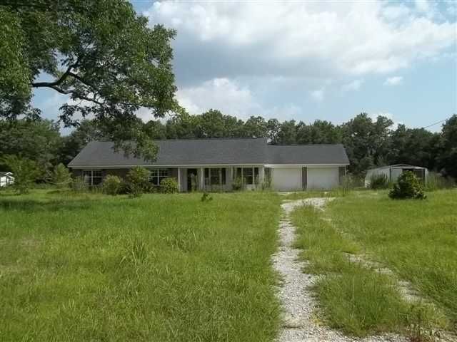 25292 Coopers Cemetery Rd, Robertsdale, AL 36567