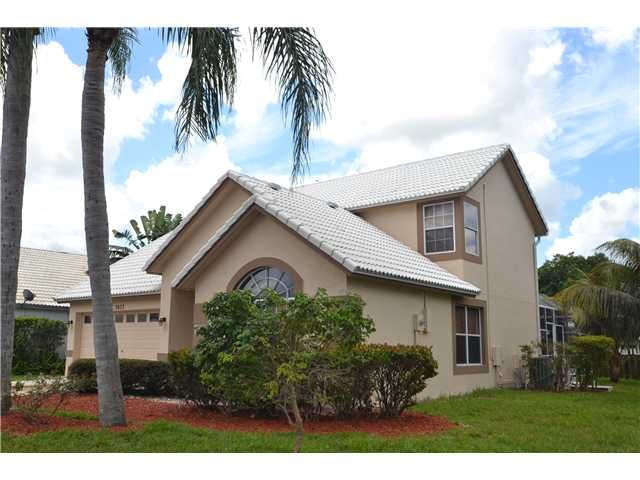 2633 FAIRWAY COVE CT, West Palm Beach, FL 33414