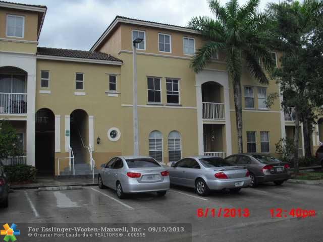 4405 SW 160th Ave # 213, Hollywood, FL 33027