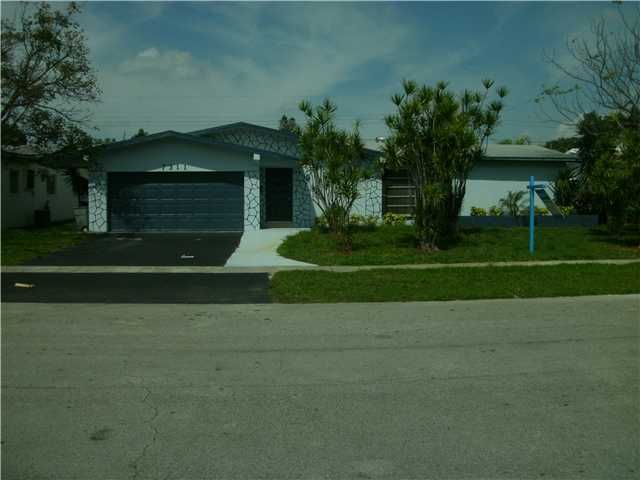 7311 NW 20TH ST, Fort Lauderdale, FL 33313