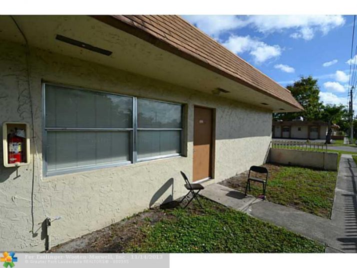 5417 NW 24th Ct # 64, Fort Lauderdale, FL 33313