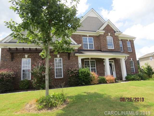 630 Springwood Dr, Waxhaw, NC 28173